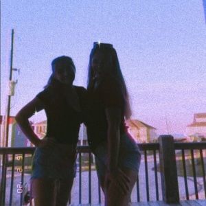 Meet your Posher, Caleigh